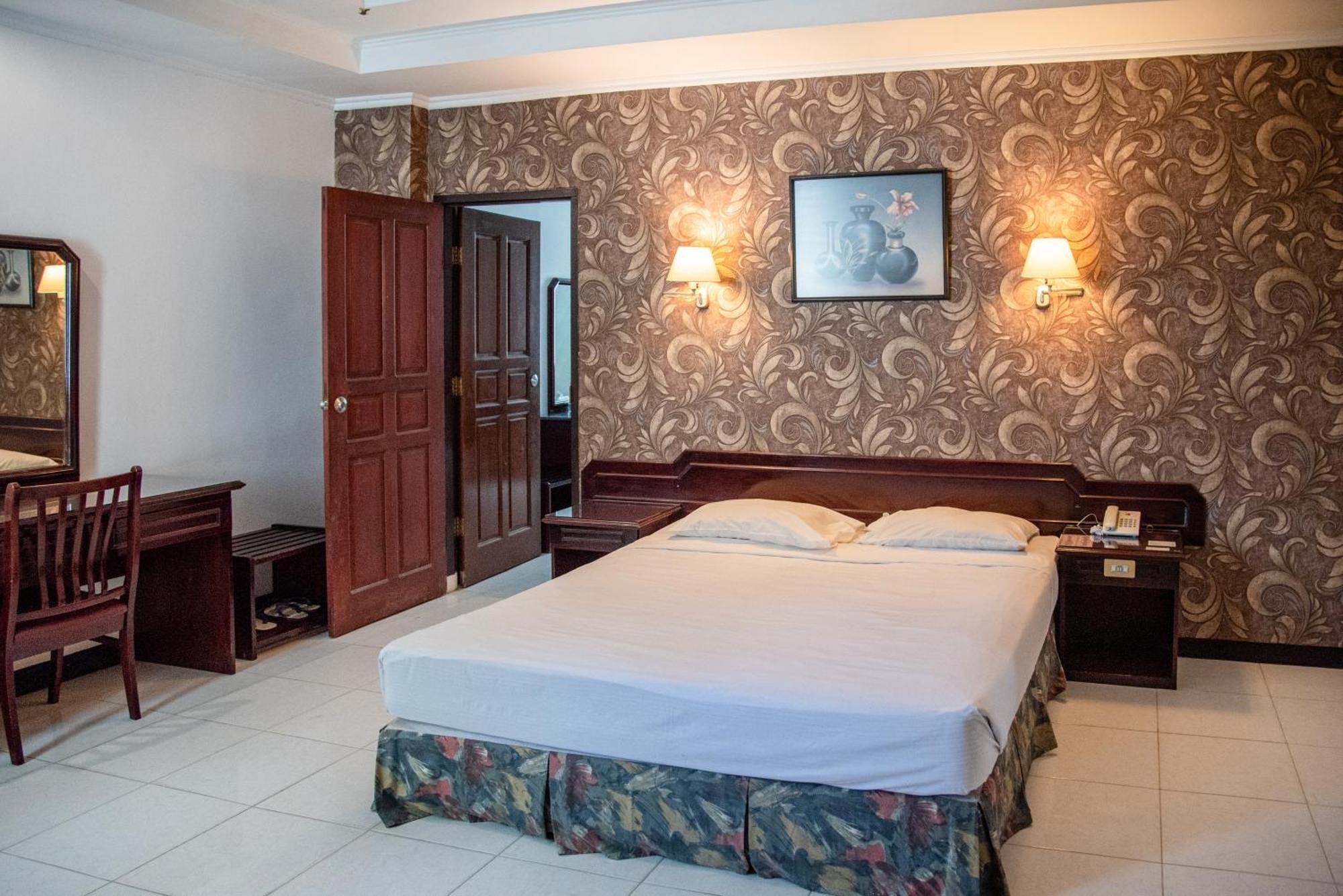 Melin Hotel Tanjungpinang Dış mekan fotoğraf