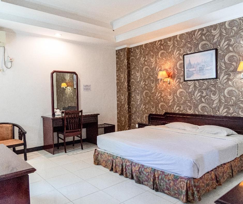 Melin Hotel Tanjungpinang Dış mekan fotoğraf